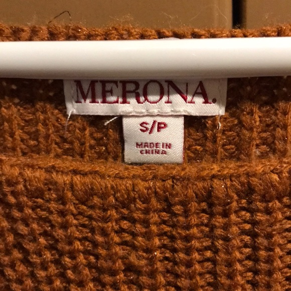 Burnt orange sweater - Picture 2 of 2